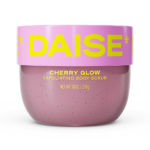 DAISE Exfoliating Body Scrub in Cherry Glow – 510 g